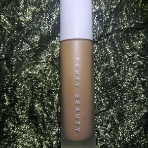 Fenty Beauty Pro Filt'r Soft Matte Foundation